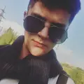 Я Рустам, 19, из Енакиева, ищу знакомство для постоянных отношений