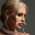 Я Аня, 24, из Иркутска, ищу знакомство для вирт