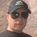 Михаил из Петрозаводска, ищу на сайте на одну ночь