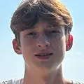 Я Дмитрий, 20, из Саратова, ищу знакомство для общения