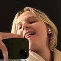 Карина из Минска, ищу на сайте общение