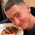 Я Илья, 21, знакомлюсь для дружбы в Харькове