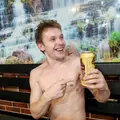 Я Алексей, 26, из Смоленска, ищу знакомство для регулярного секса