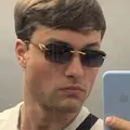 Я Саша, 20, из Кривого Рога, ищу знакомство для без обязательств