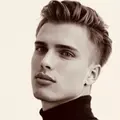 Я Алексей, 27, знакомлюсь для без обязательств в Лондоне