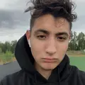Я Алмаз, 20, из Уфы, ищу знакомство для на одну ночь