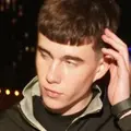 Гео из Тегерана, мне 18, познакомлюсь без обязательств
