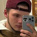 Никита из Екатеринбурга, мне 19, познакомлюсь для на одну ночь