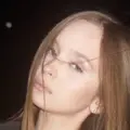Я Вика, 18, из Симферополя, ищу знакомство для совместных путешествий