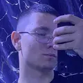 Малик из Владивостока, мне 18, познакомлюсь для на одну ночь