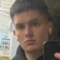 Я Янчик, 21, из Брюсселя, ищу знакомство для приятного времяпровождения
