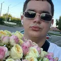 Я Владимир, 20, из Красноярска, ищу знакомство для приятного времяпровождения