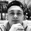 Dima из Парижа, ищу на сайте знакомства без обязательств