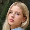 Владислава из Луганска, мне 21, познакомлюсь для совместных путешествий