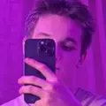 Я Ваня, 18, из Санкт-Петербурга, ищу знакомство для открытые отношения