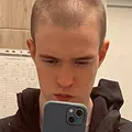 Я Данил, 23, знакомлюсь для на одну ночь в Екатеринбурге