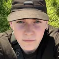 Я Илья, 19, знакомлюсь без обязательств в Киеве