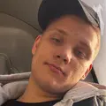 Я Георгий, 18, знакомлюсь для постоянных отношений в Санкт-Петербурге