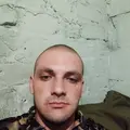 Я Андрей, 24, знакомлюсь для секса на одну ночь в Новоазовске