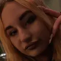 Я Элина, 21, знакомлюсь для без обязательств в Москве