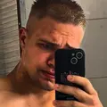 Артур из Амстердама, мне 21, познакомлюсь для постоянных отношений