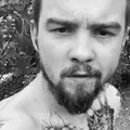 Я Володимир, 29, из Фрунзовки, ищу знакомства на одну ночь