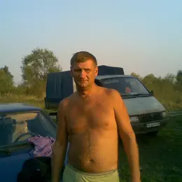 Я Олег, 52, знакомлюсь для постоянных отношений в Киеве