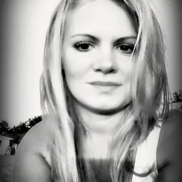 Я Полина, 26, из Новопавловска, ищу знакомство для постоянных отношений