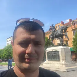 Я Віталій, 42, знакомлюсь для совместных путешествий в Виннице