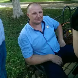 Сергей из Армавира, мне 41, познакомлюсь для секса на одну ночь
