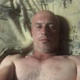 Дядя Федор из Бердянска, мне 44, познакомлюсь для регулярного секса