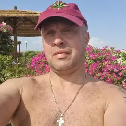 Я Андрей, 42, из Екатеринбурга, ищу знакомство для виртуального секса