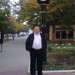 Я Юрий, 61, знакомлюсь для регулярного секса в Белгороде