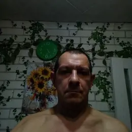 Алексей из Омска, мне 43, познакомлюсь для секса на одну ночь