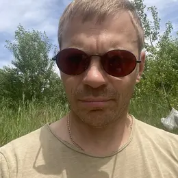 Я Вячеслав, 40, знакомлюсь для совместных путешествий в Белореченске