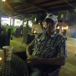 Я Виктор, 61, из Тавды, ищу знакомство для секса на одну ночь