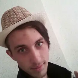 Я Антон, 25, из Мытищ, ищу знакомство для регулярного секса