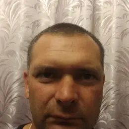 Я Андрей, 44, знакомлюсь для регулярного секса в Шахтерске