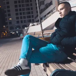 Я Артём, 23, из Минска, ищу знакомство для постоянных отношений