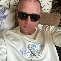 Я Сергей, 41, знакомлюсь для виртуального секса в Полтаве