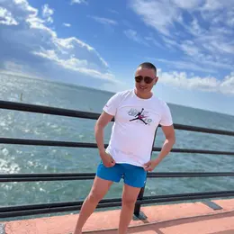 Я Роман, 40, знакомлюсь для приятного времяпровождения в Новочеркасске