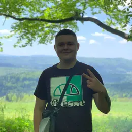 Я Vitaliy, 20, знакомлюсь для регулярного секса в Бориславе