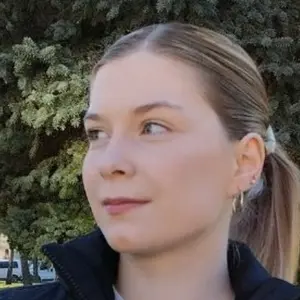 Я Аня, 19, из Киева, ищу знакомство для постоянных отношений