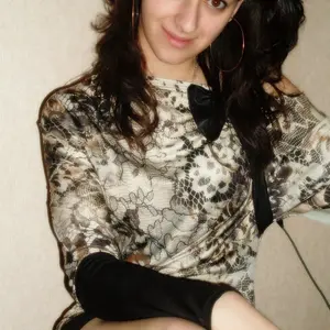 Я Авелина, 20, из Волчанска, ищу знакомство для регулярного секса
