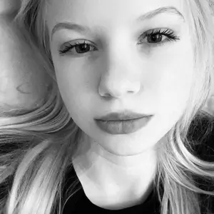 Алена из Череповца, ищу на сайте на одну ночь