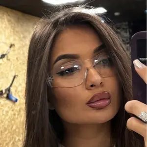 Дина из Киева, ищу на сайте знакомства без обязательств