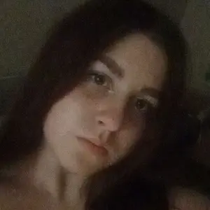 Я Татьяна, 22, из Минска, ищу знакомство для приятного времяпровождения