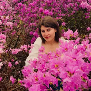 Я Софія, 19, из Киева, ищу знакомство для приятного времяпровождения