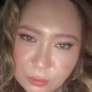 Диана из Алматы, ищу на сайте общение