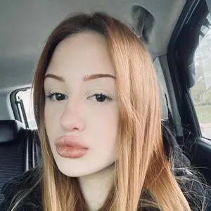 Я Adell, 20, знакомлюсь для вирта в Полтаве